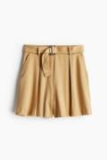 H&M Pull-on-Shorts mit Gürtel Beige in Größe L